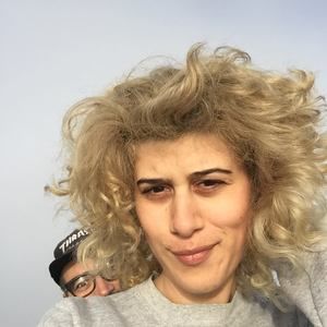 Meet your Posher, Razzle